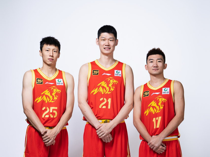 CCTV5直播浙江广厦迎战北控 CBA第28轮四场对决引