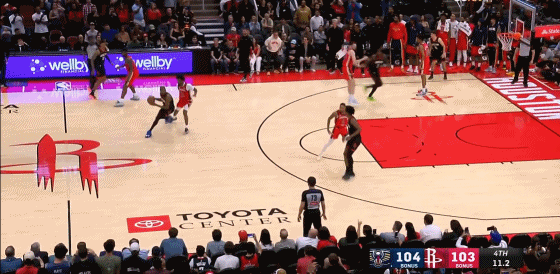 杰伦·格林背靠背砍70分 火箭逆转鹈鹕重返西部前