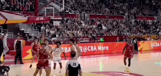 古德温31分率队险胜山西，上海延续连胜