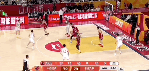 古德温31分率队险胜山西，上海延续连胜