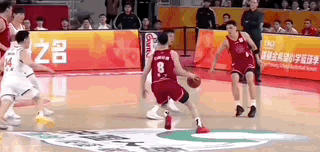 古德温31分率队险胜山西，上海延续连胜