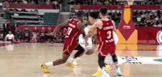 古德温31分率队险胜山西，上海延续连胜