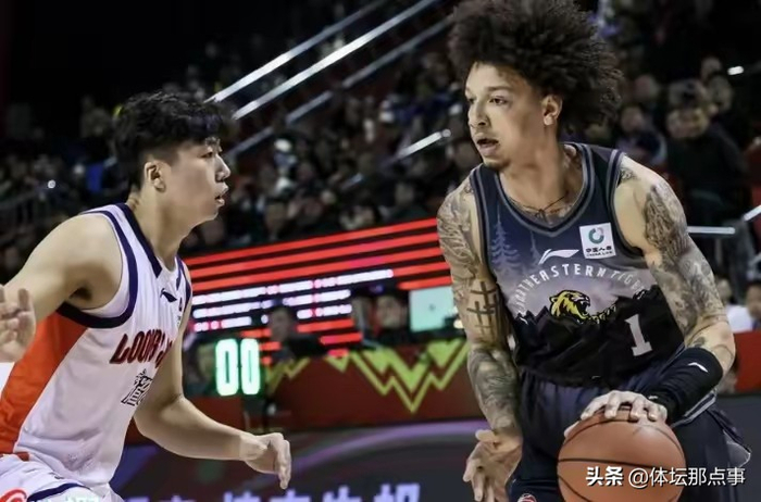 广州龙狮客场大胜吉林男篮 北控与广州龙狮争夺