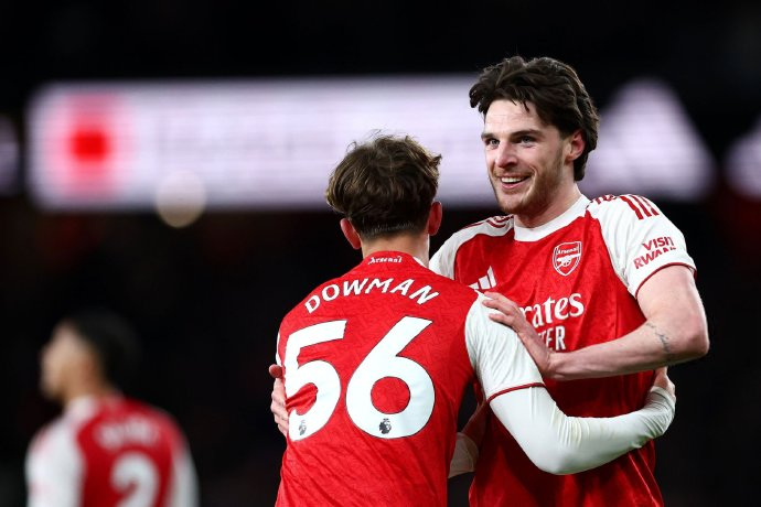 阿森纳青训新星小稻子闪耀赛场未来可期