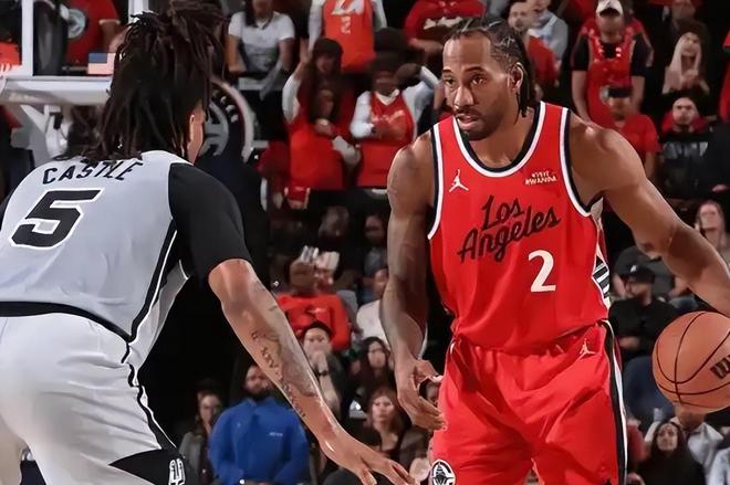 雷霆马刺锁定前二 湖人惨败43分陷卡位战